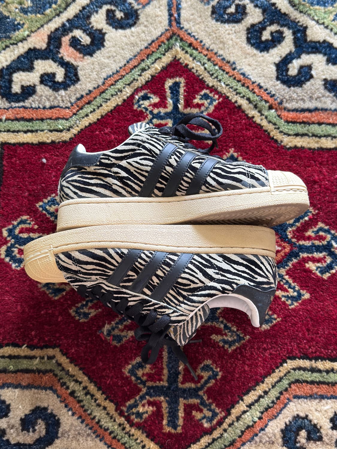 아디다스 한정판 FA YNG Zebra Superstar 상품이미지2