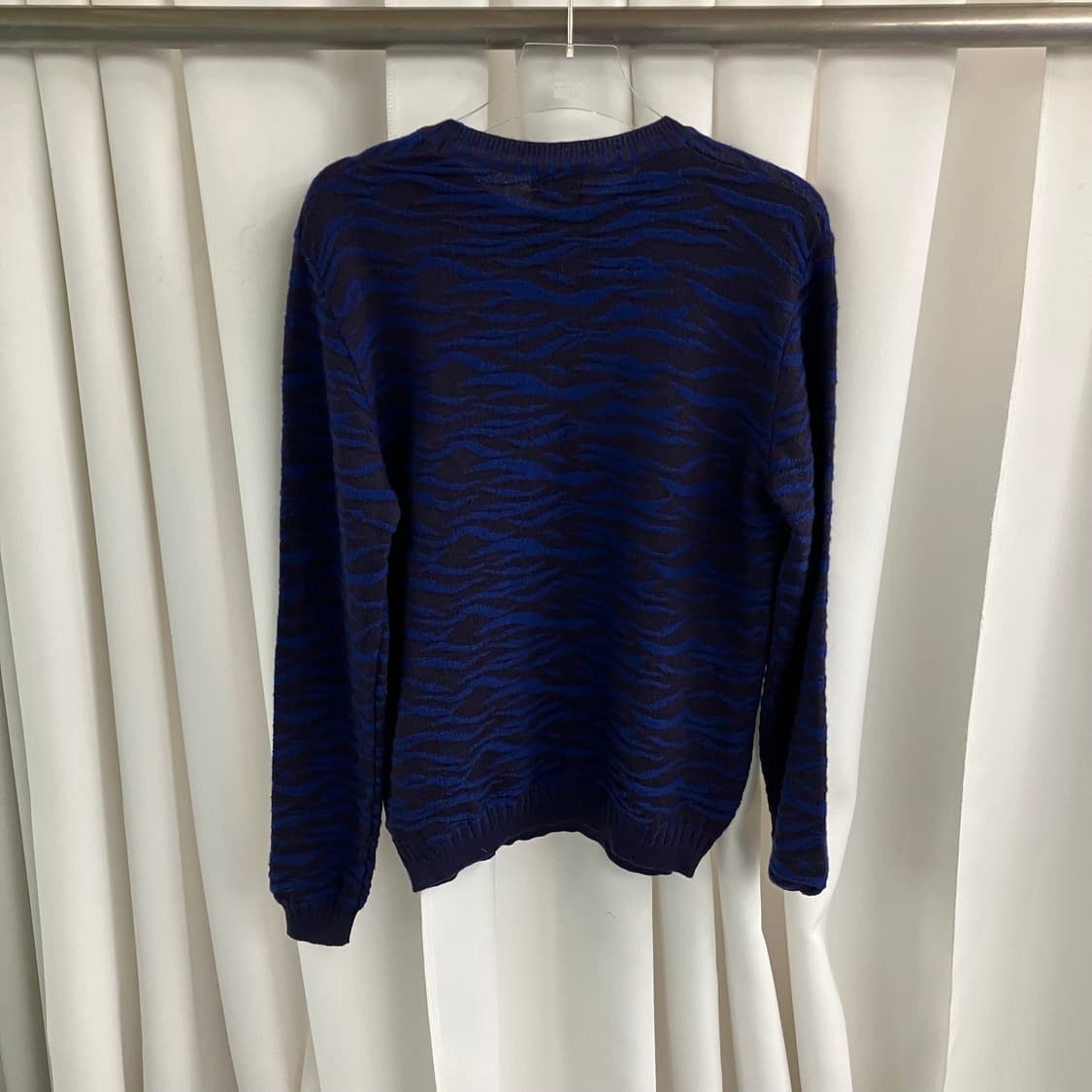 베르사체 블루 헤드로고 패턴 니트 스웨터 M 상품이미지2