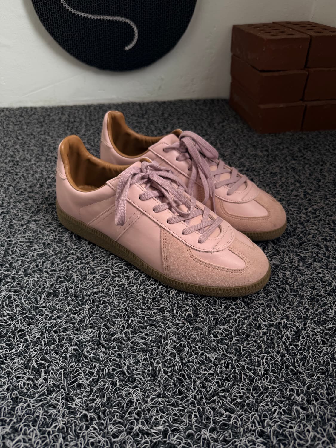 어썸비(AWSB) 레이나(Raina) 독일군 레더 스니커즈 - 핑크 상품이미지2