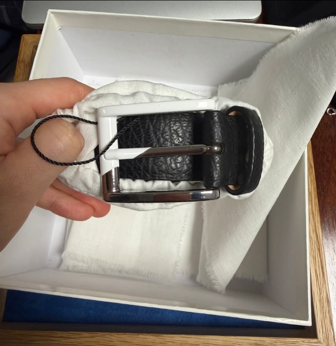 정품 mm6 메종마르지엘라 남성벨트 폭 약 3cm 풀박스 새상품 상품이미지4