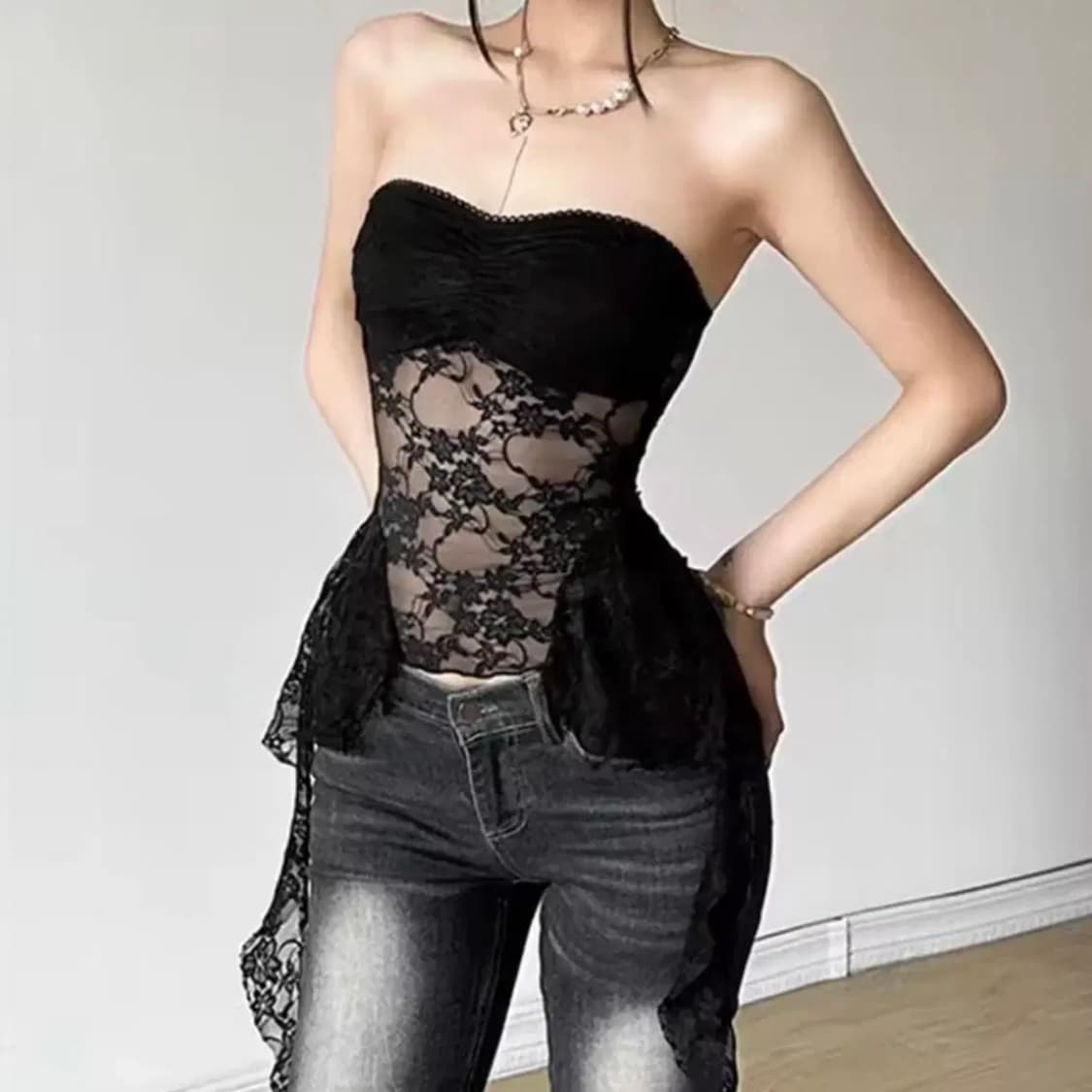 레이스 크롭 탑 상품이미지2