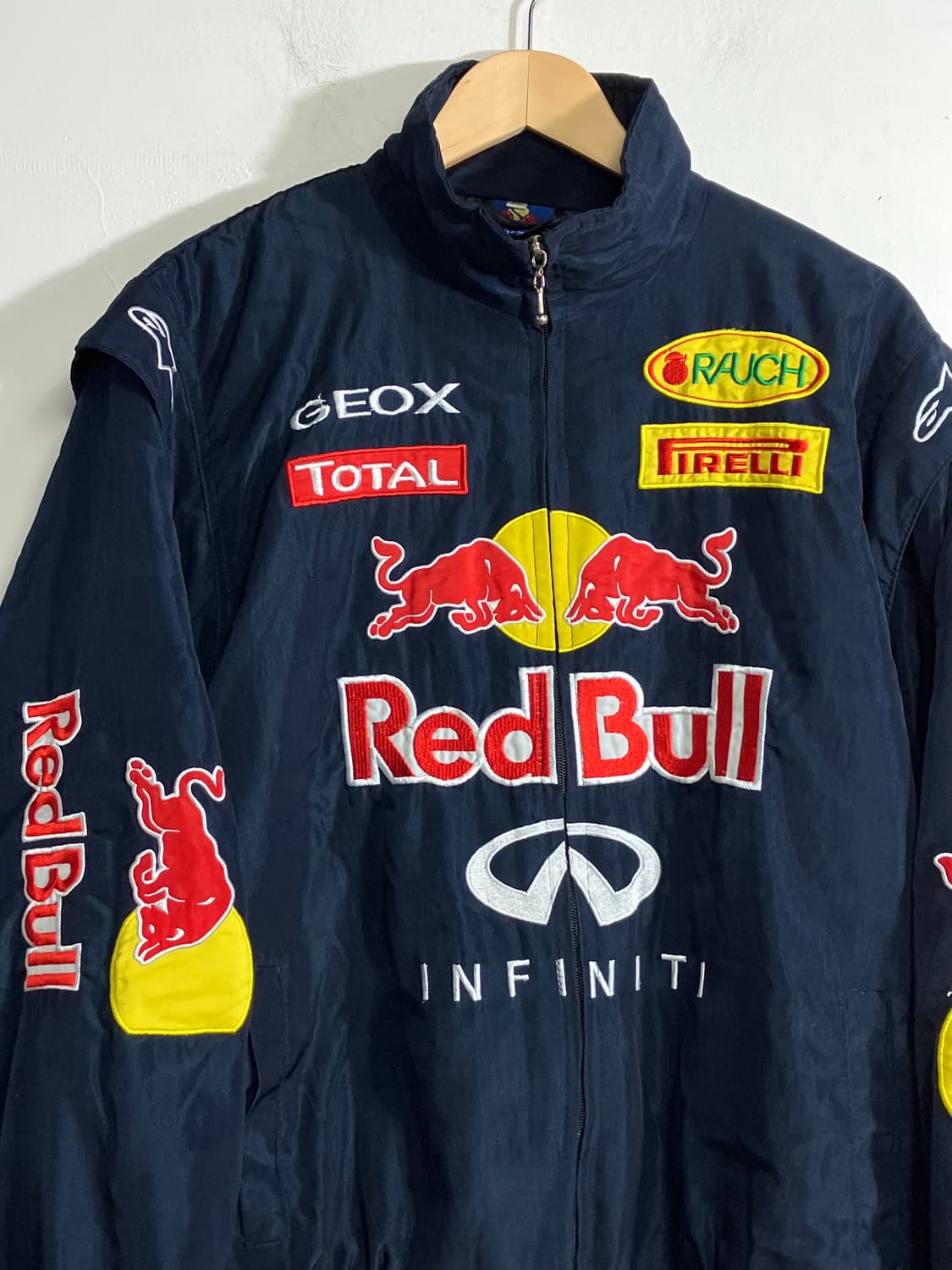 레드불 빅로고 바시티 자켓  상품이미지6