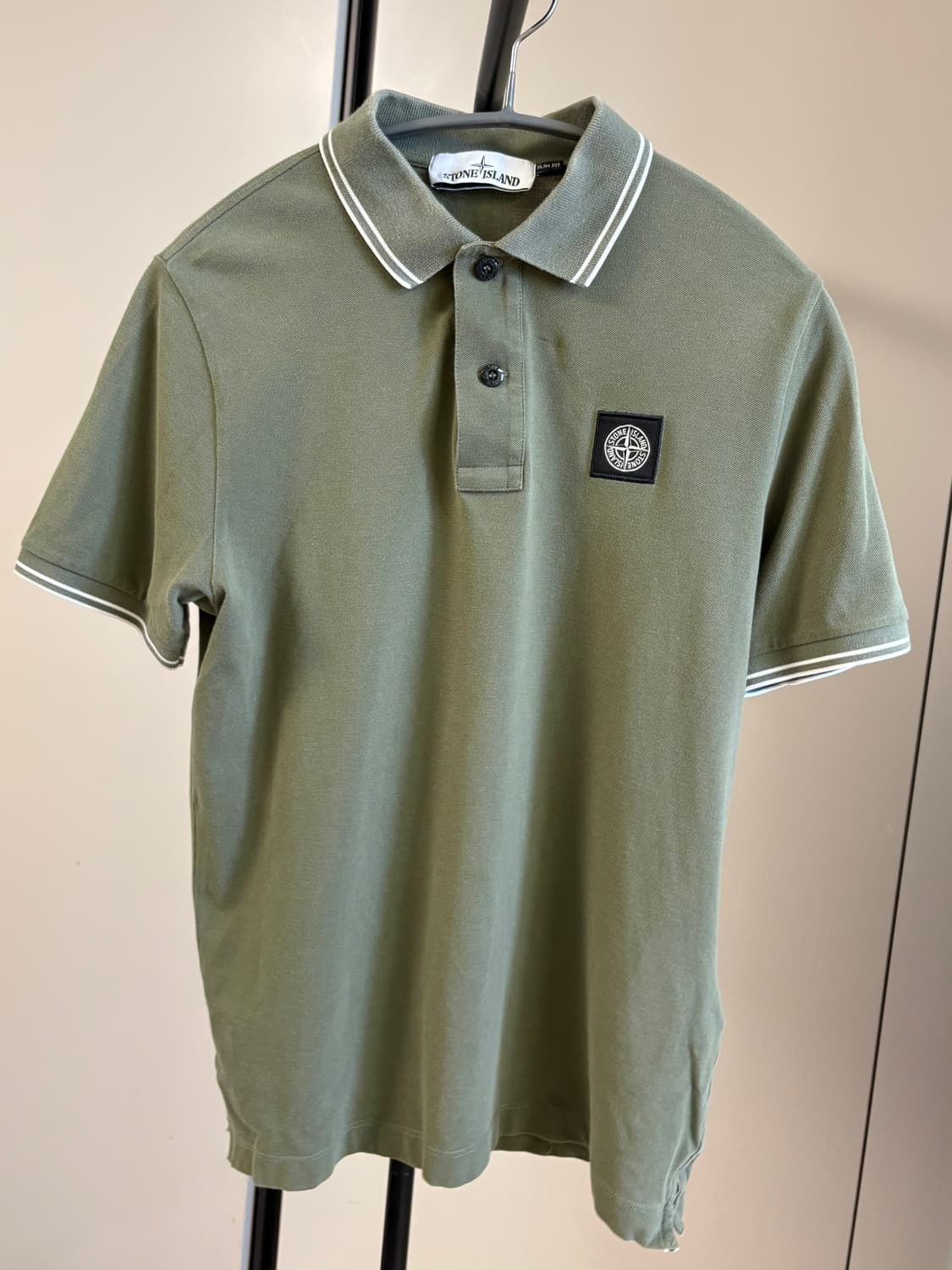 STONE ISLAND Logo patch collar T 상품이미지1