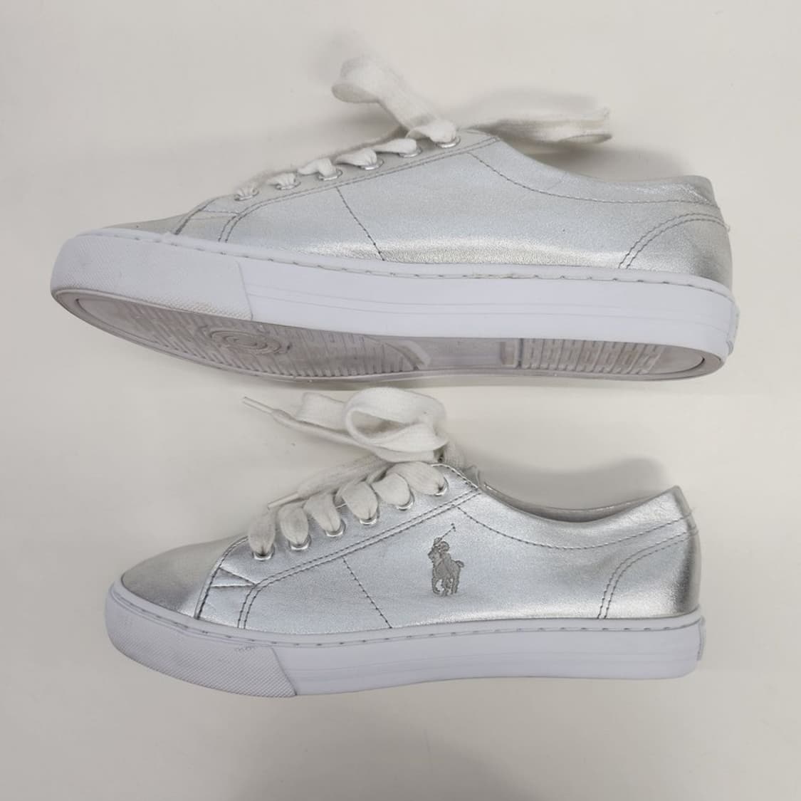 POLO RALPH LAUREN 메탈릭 실버 스니커즈 245 상품이미지2