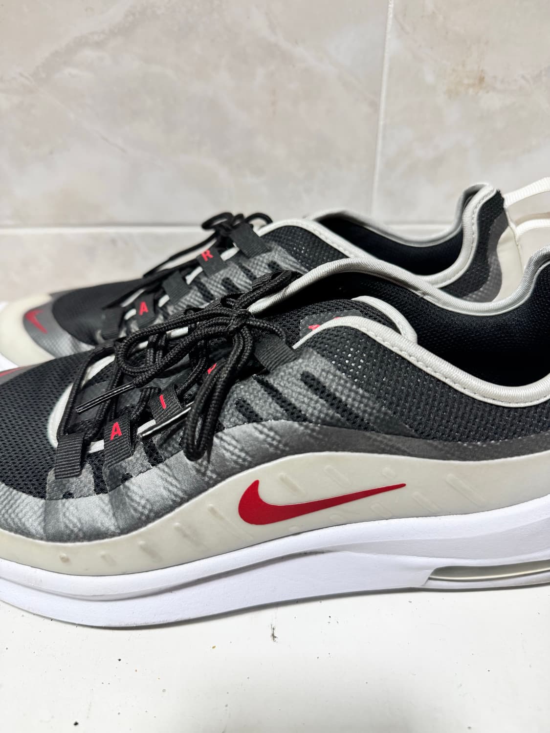 나이키 에어맥스 엑시스 275 팝니다! 상품이미지2