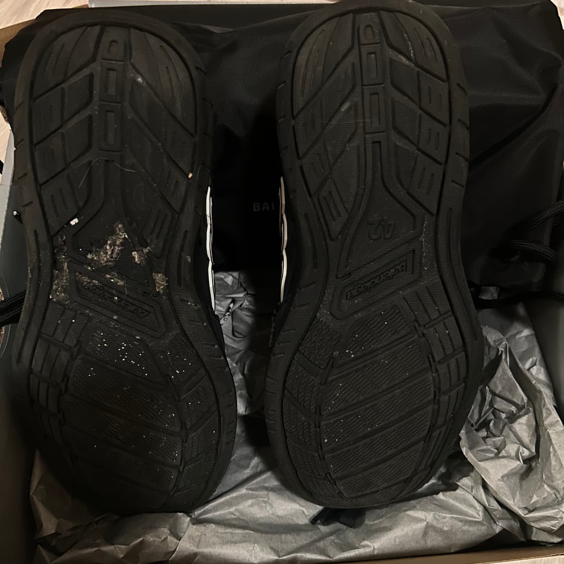 발렌시아가 햄튼스 더티블랙 상품이미지3