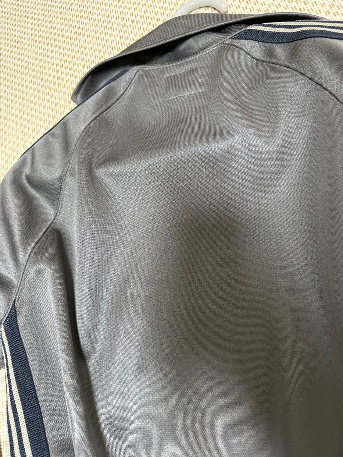 니들스X로프트맨 트랙 자켓 차콜/네이비 XS 상품이미지3