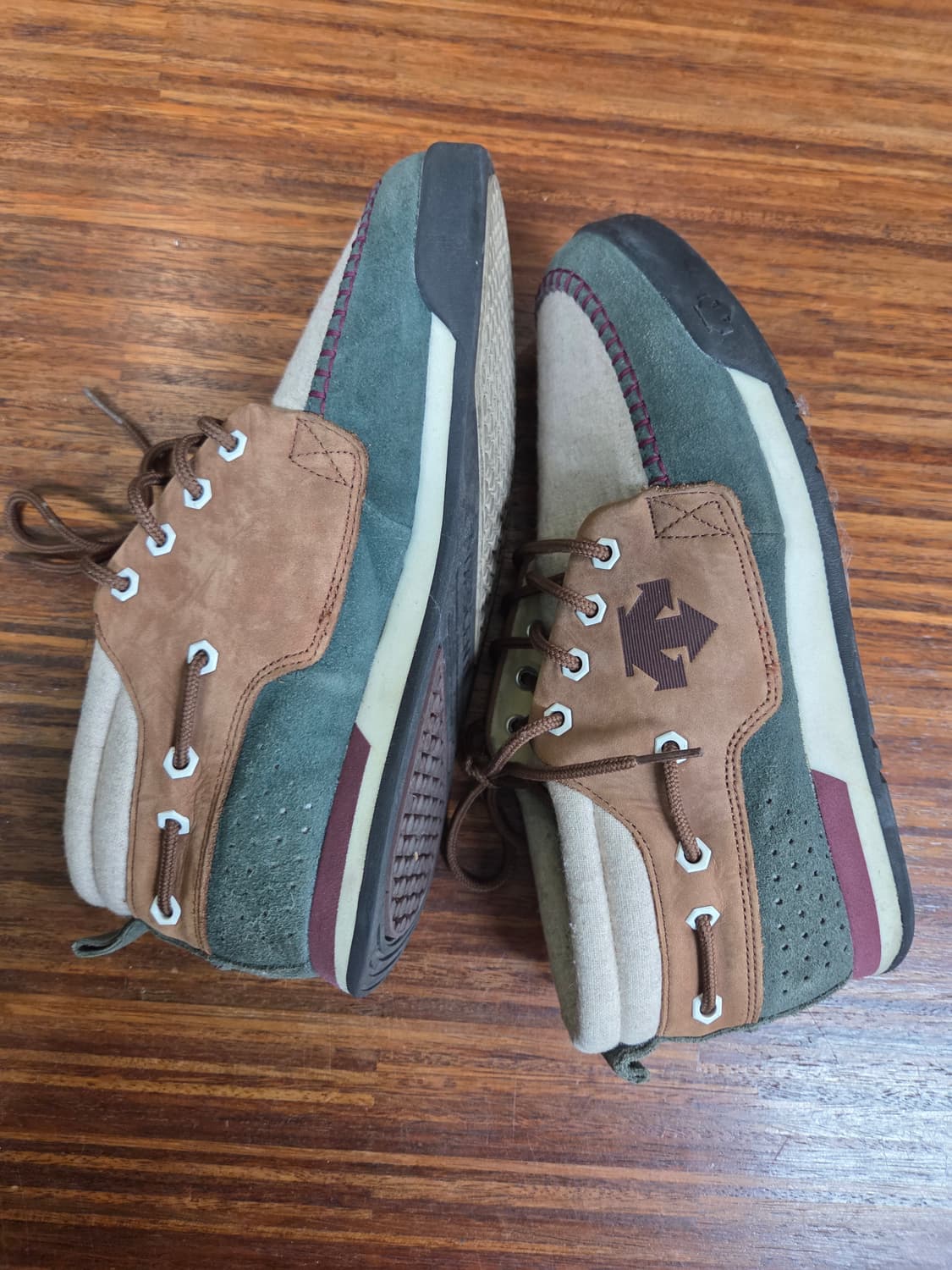 데상트 스키퍼 2 미드 슈즈 270 상품이미지1