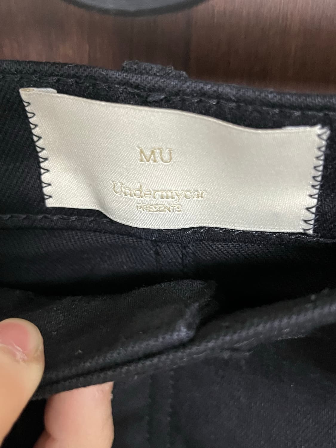 언더마이카 무 3.0 로고플레이 스트레치 플레어 블랙 진 상품이미지4