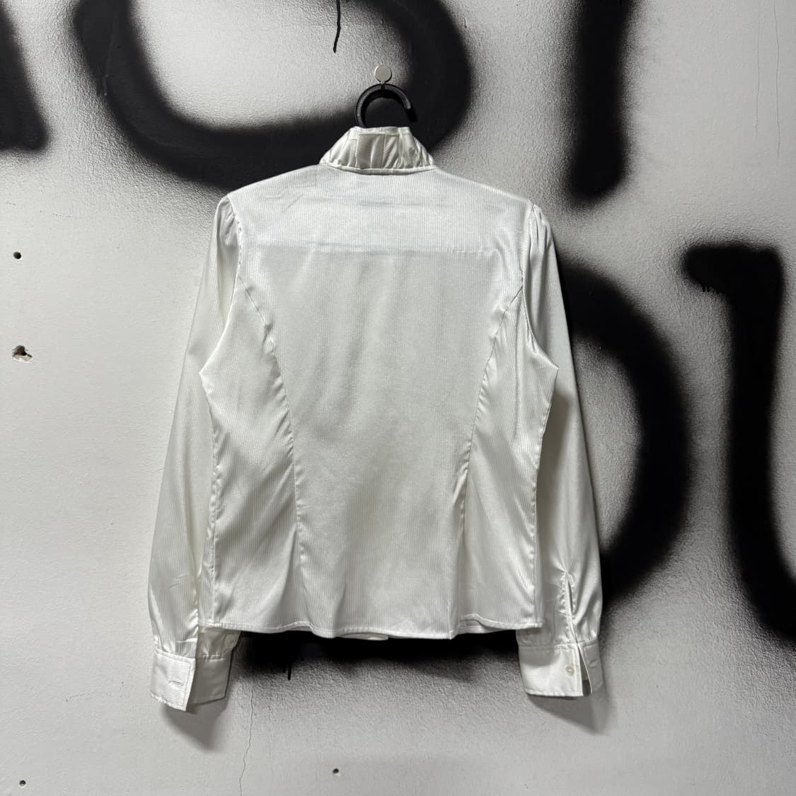 VTG 빈티지 긱시크 화이트 스트라이프 프릴 새틴 셔츠 상품이미지2