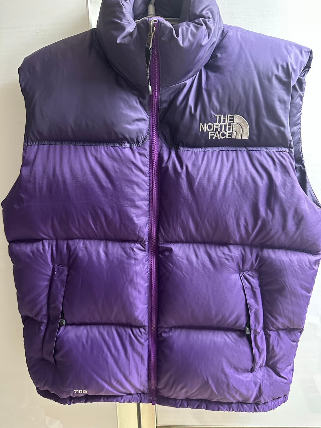 NORTHFACE 노스페이스 퍼플 중앙 로고 조끼 패딩 상품이미지1