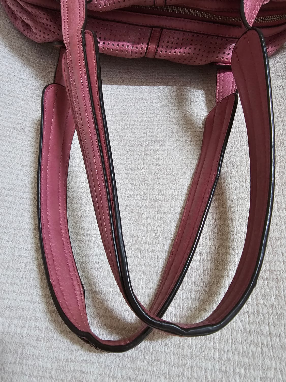 비마코스티  부드러운 천연소가죽 진달래색 숄더백 39센티 상품이미지10