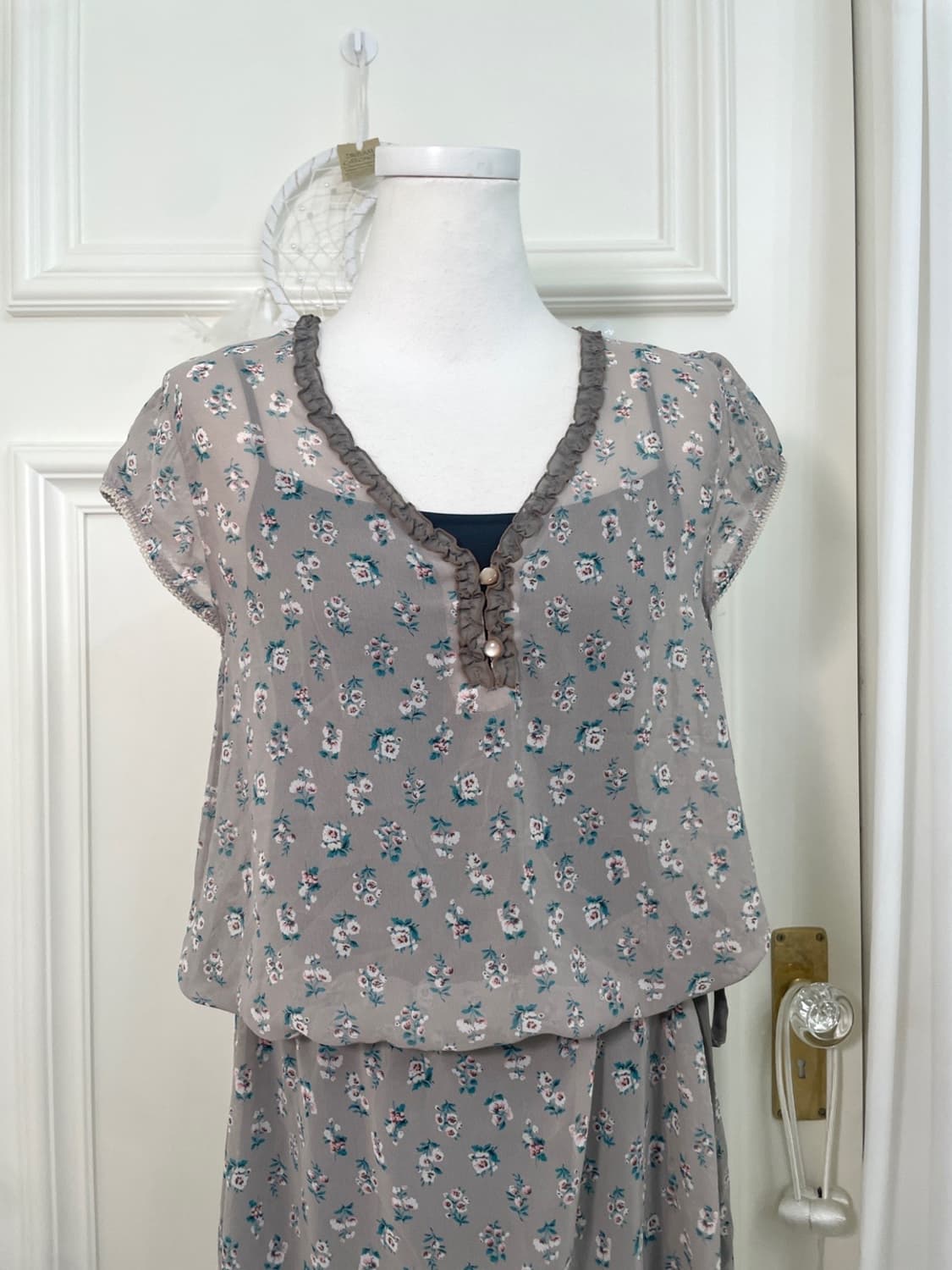 gray flower ruffle shirring mini opc(siz 상품이미지5