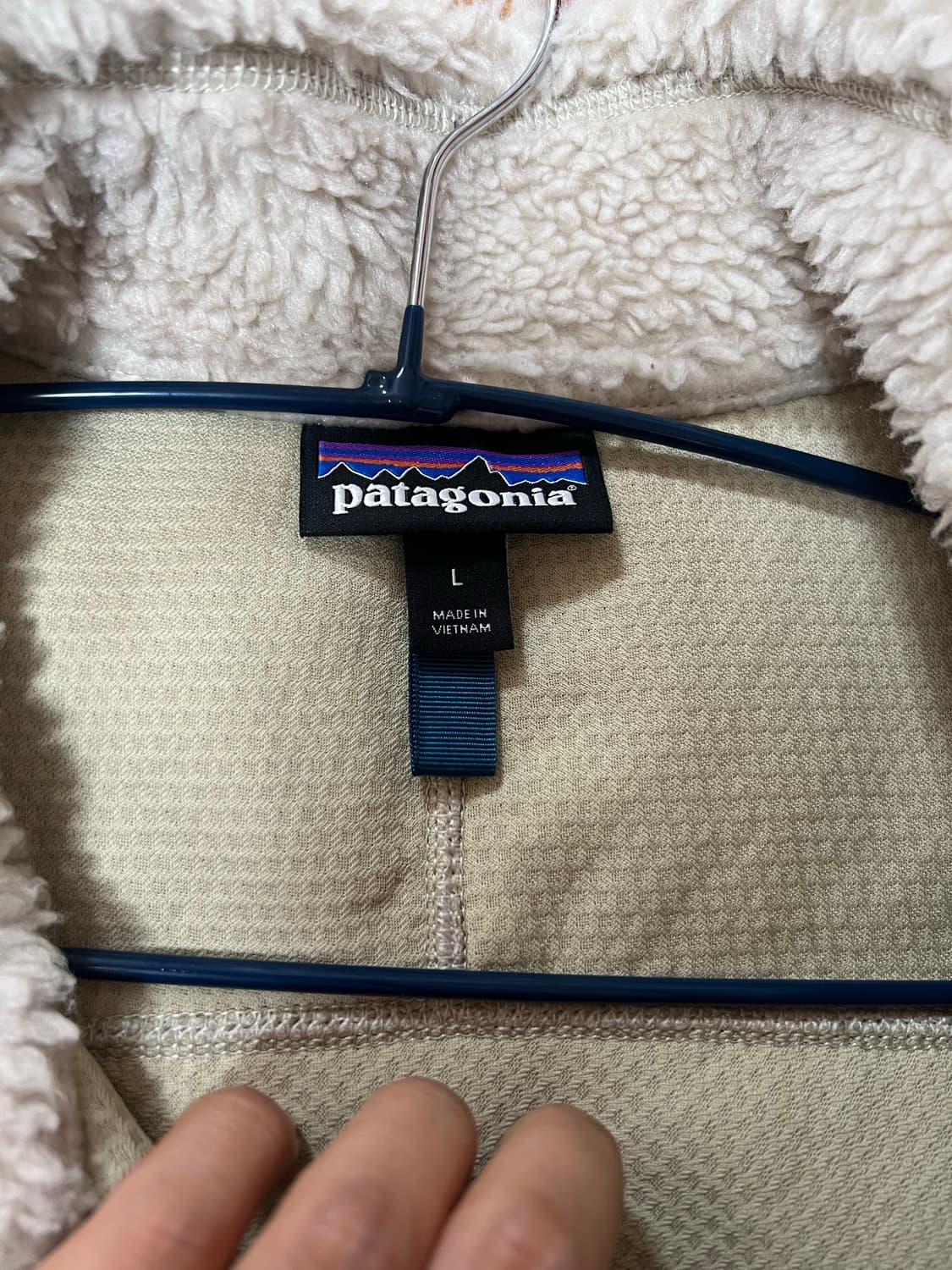 파타고니아 클래식 레트로X 베스트 내츄럴 L 상품이미지2