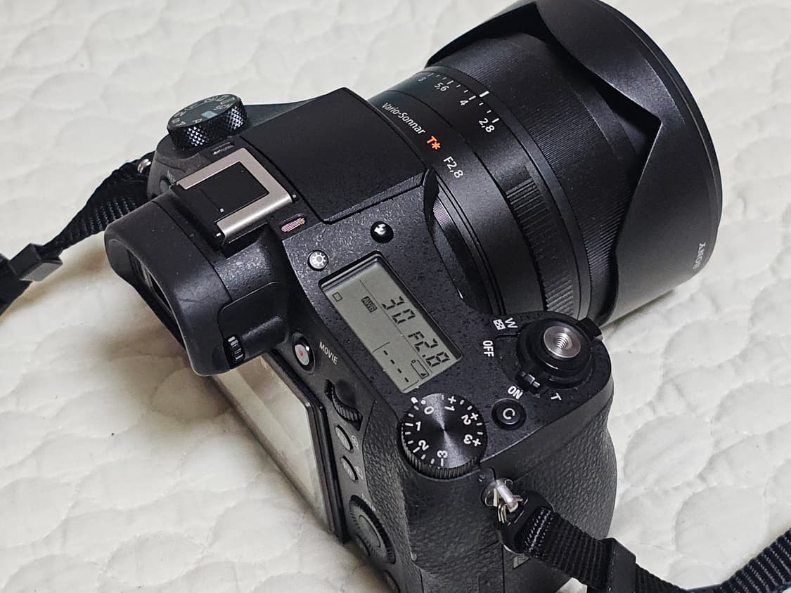 소니 RX10(M1) 하이엔드 디지털 카메라 상품이미지10