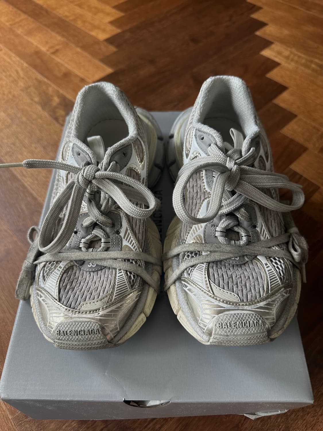 발렌시아가 Balenciaga 3xl 에그쉘 39 (250-260) 상품이미지3