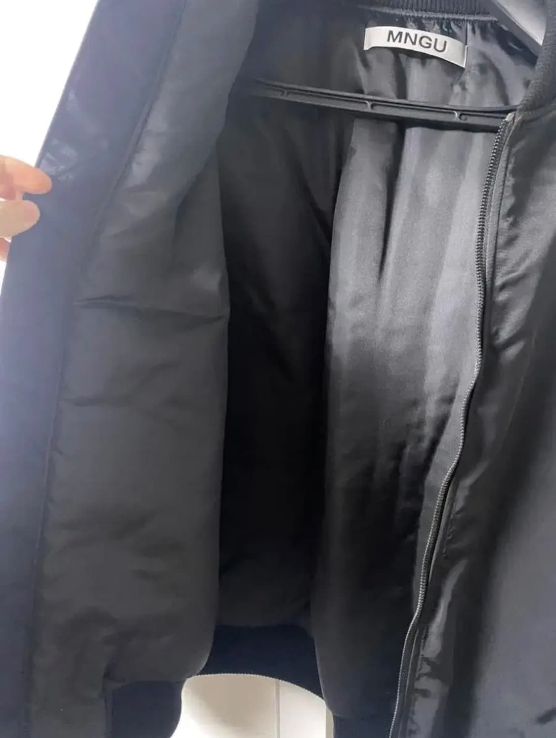 [L] MNGU 패디드 MA-1 자켓 블랙 상품이미지6