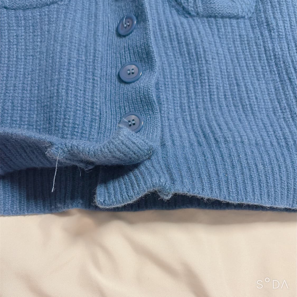 메종 마르지엘라 크롭 니트 가디건 블루 상품이미지8