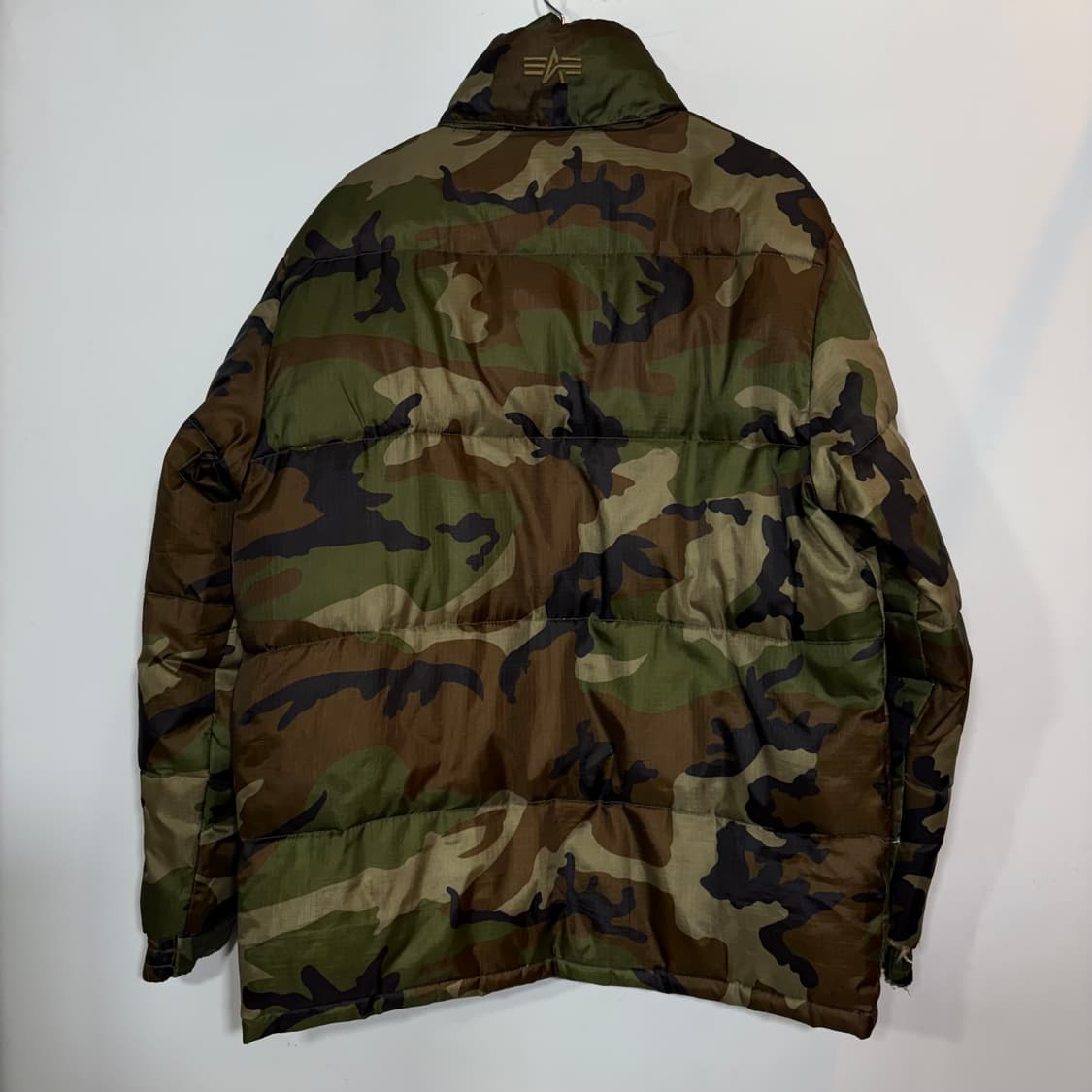 알파인더스트리 카모 패딩 상품이미지8