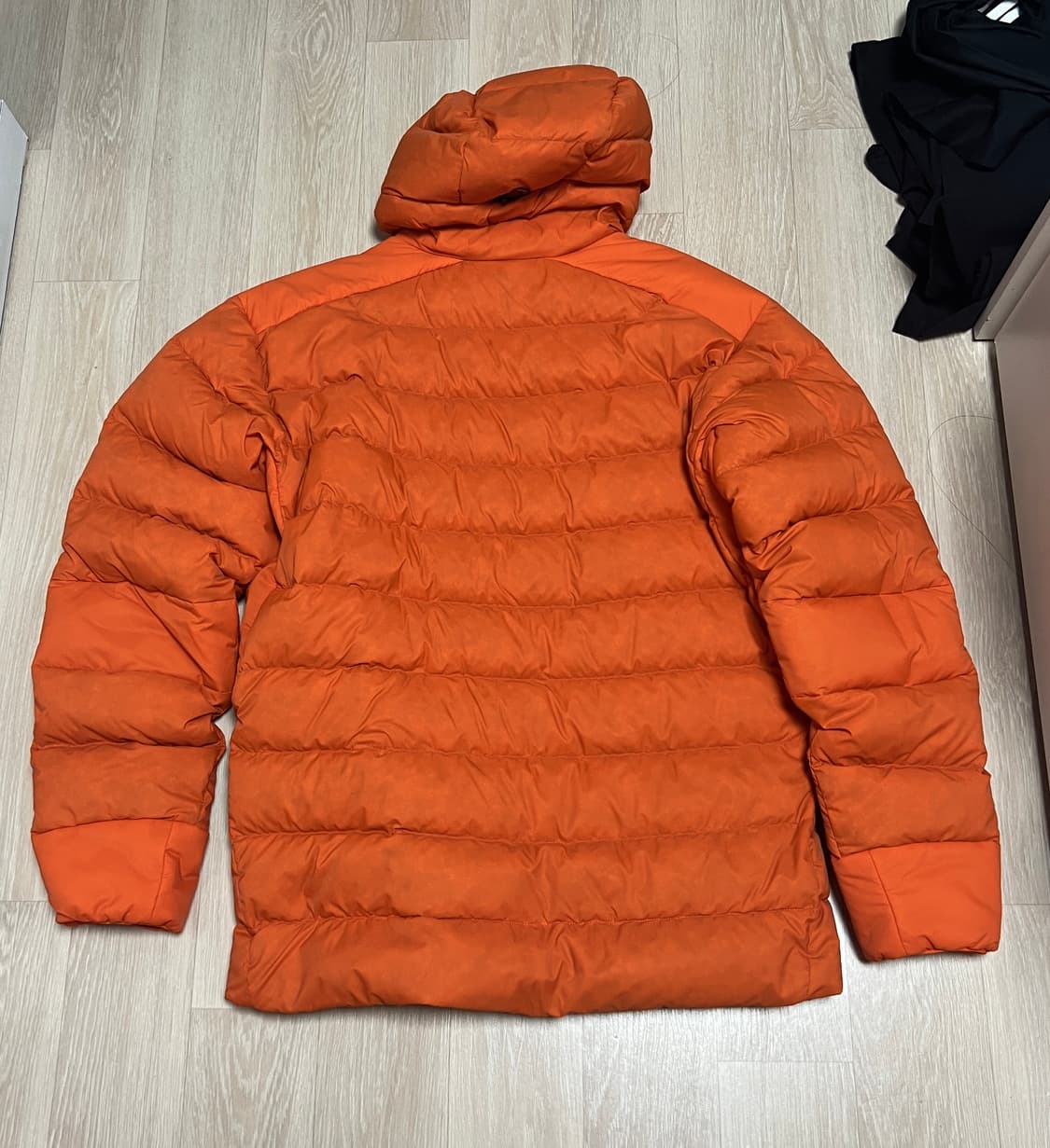 [새상품]아크테릭스 토륨 후디 페놈 패딩 L 상품이미지2