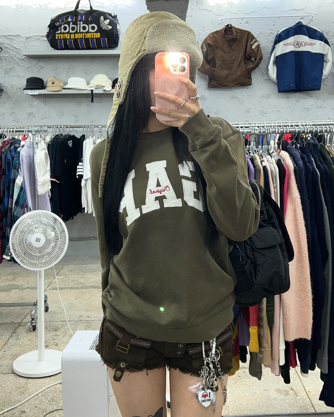갭 카키 맨투맨 상품이미지4