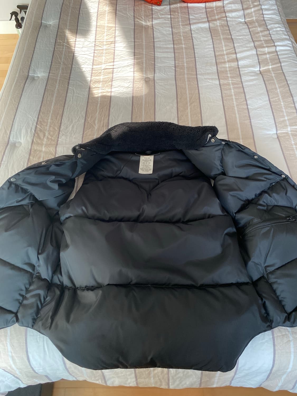 록키 마운틴 페더드 패딩 베스트 팝니다 상품이미지4