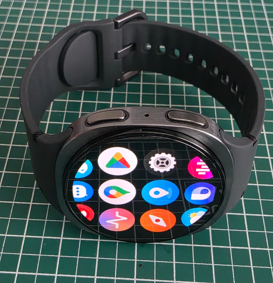 갤럭시워치8 SM-L325N 40mm 블루투스 (풀박스) 그라파이트  상품이미지6