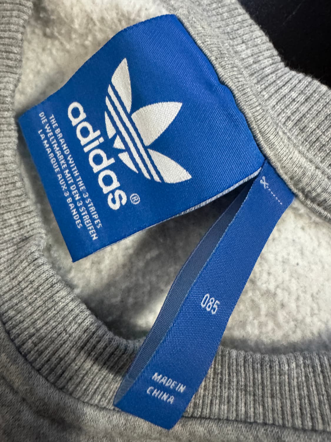 여성 아디다스 트레포일 빅 로고 스웻 기모 맨투맨 남녀공용 상품이미지3