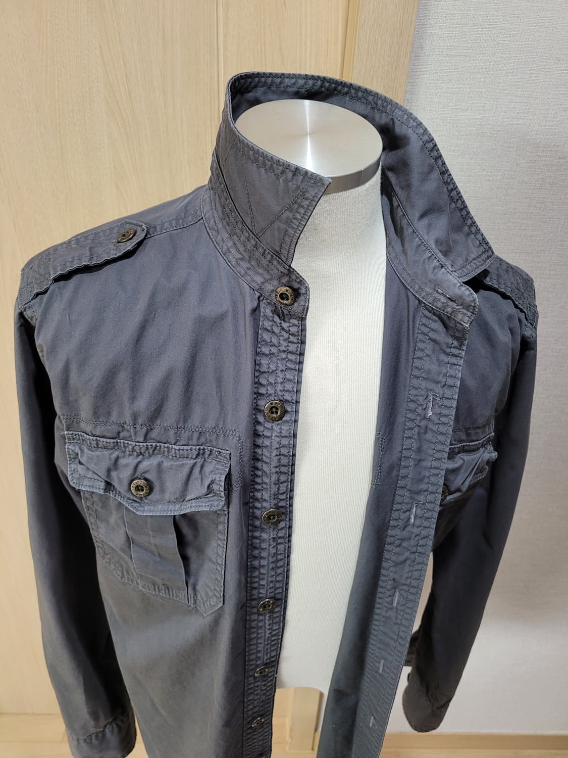 후아유 WHO.A.U 남자 야상형 셔츠 L 그레이 상품이미지6