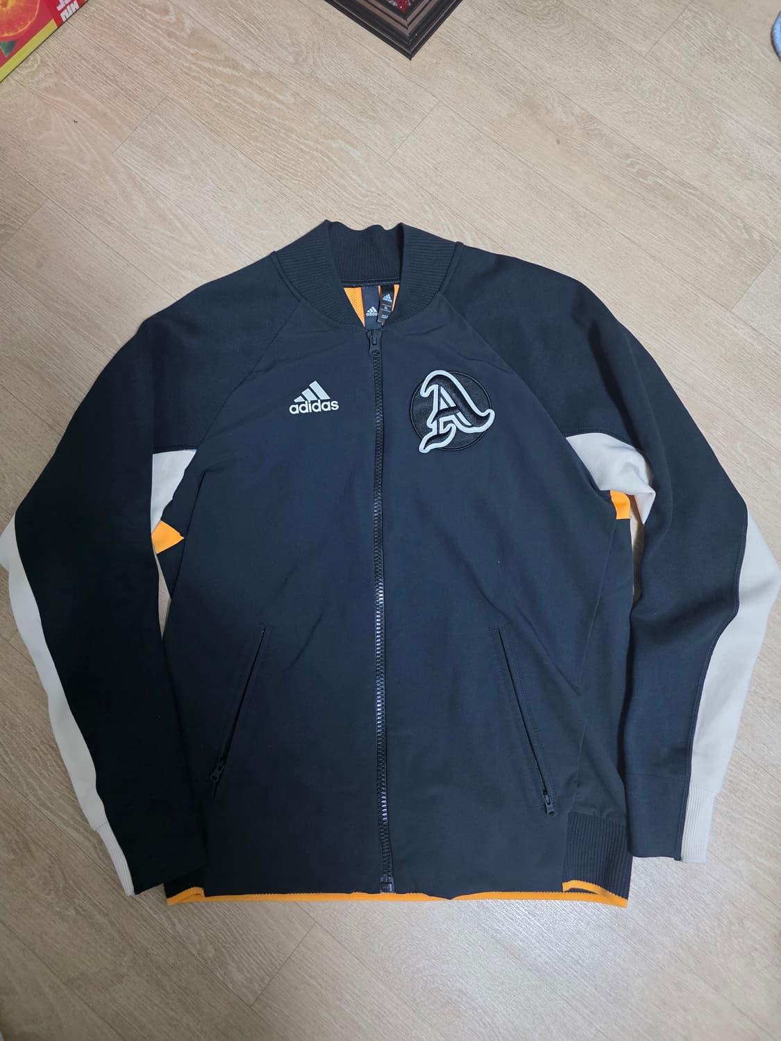 아디다스 VRCT 자켓 XL 상품이미지1