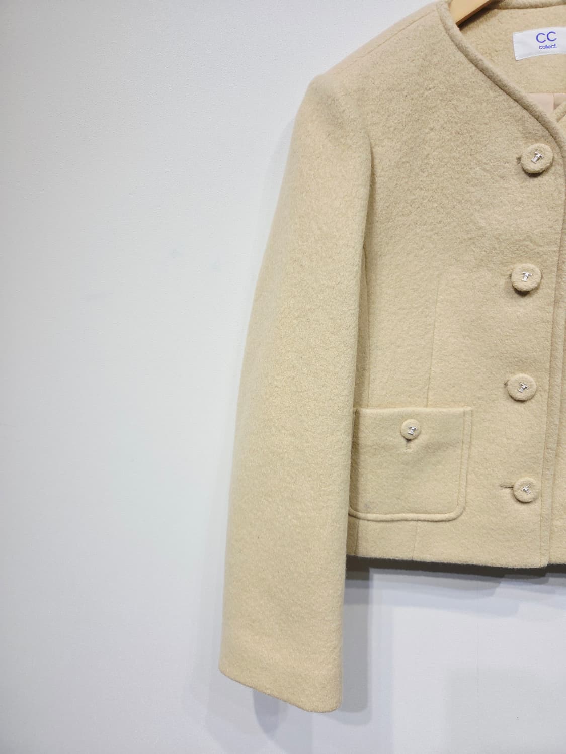 CC collect(씨씨콜렉트) 알파카 울 크롭 노카라 자켓 상품이미지3