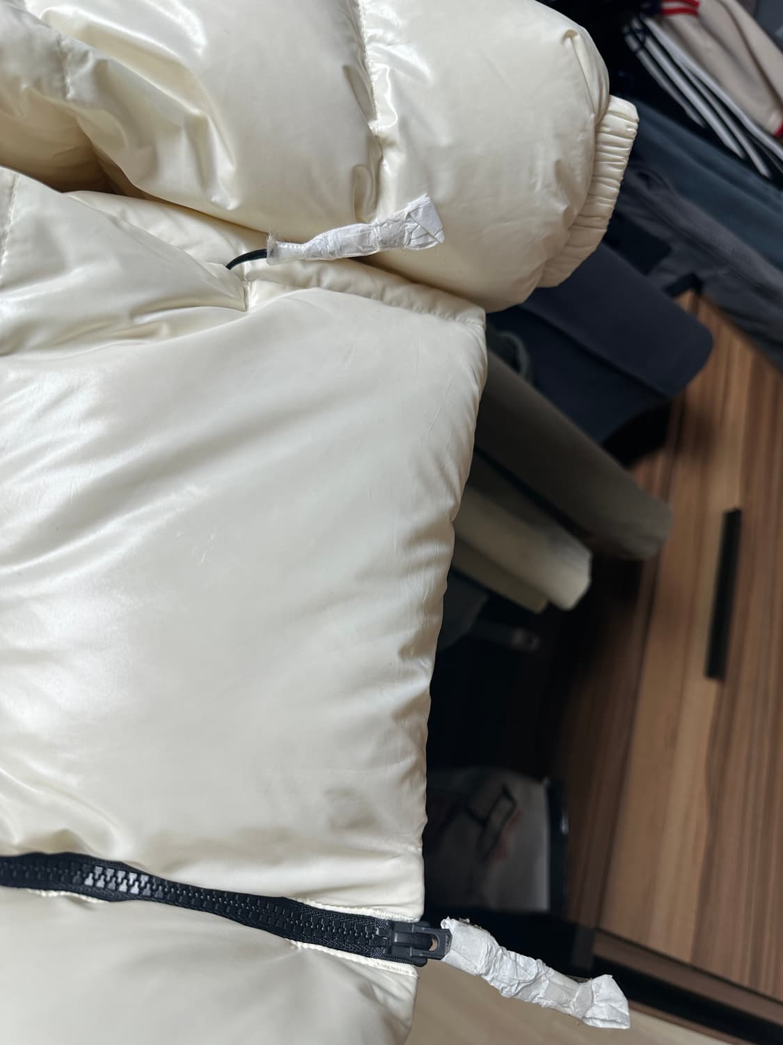 노스페이스 네오 프리 무브 다운 자켓 (크림 유광 패딩 105사이즈)(새 상품이미지6