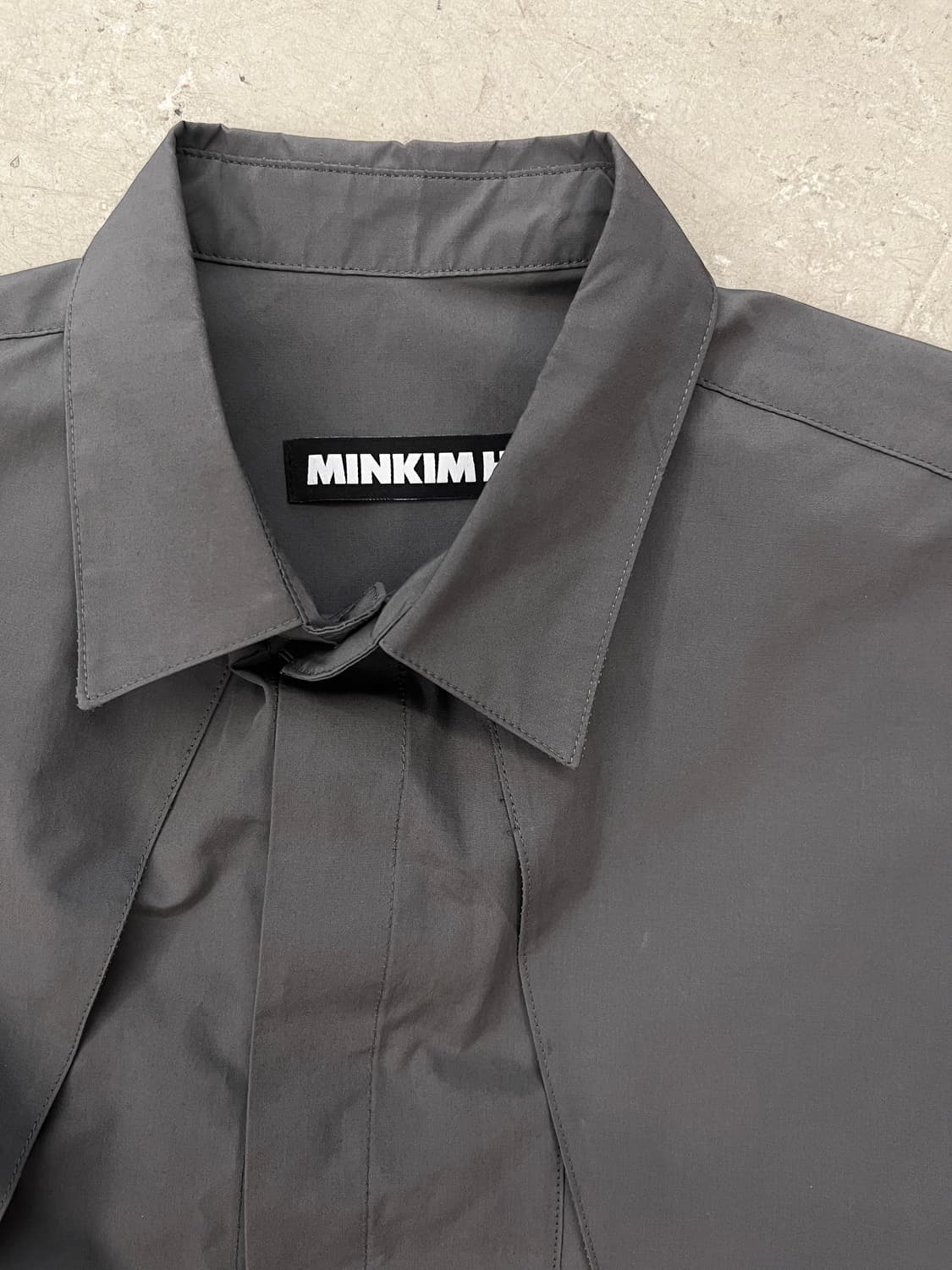 [3] MINKIMHO GRAY SHIRT 상품이미지2