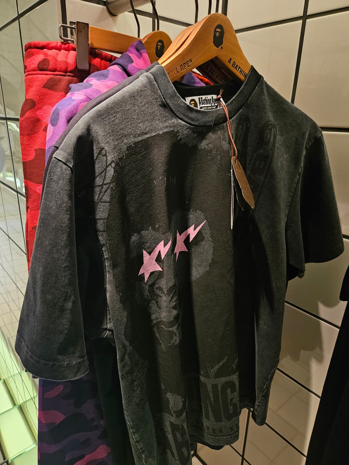 [일본매물, 새상품] 가먼트 다이 멀티 로고 릴렉스드 핏 티셔츠 상품이미지1