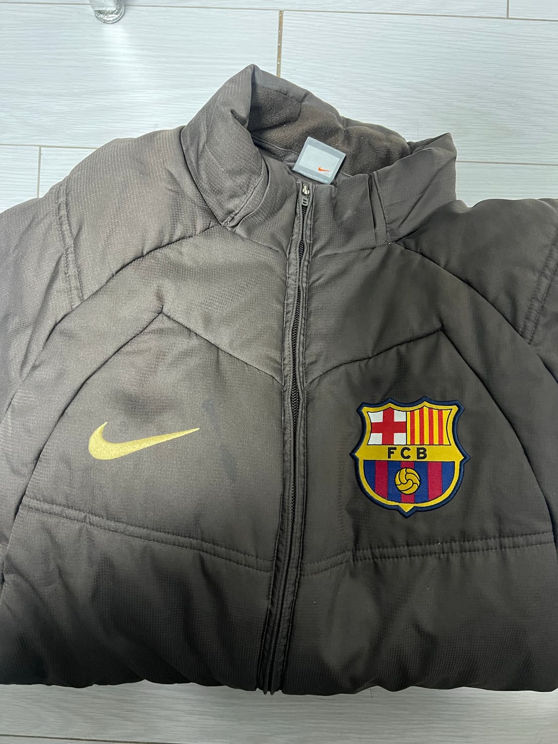 나이키 바르셀로나 패딩 L 상품이미지2