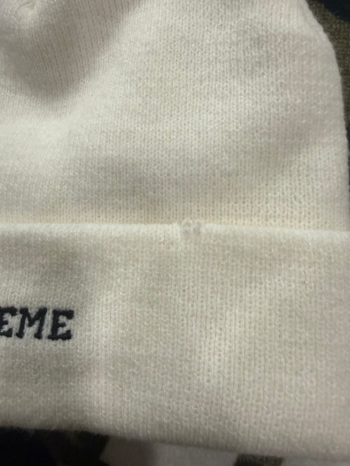 FW16 슈프림 x 팀버랜드 비니 (하자있음) 상품이미지4