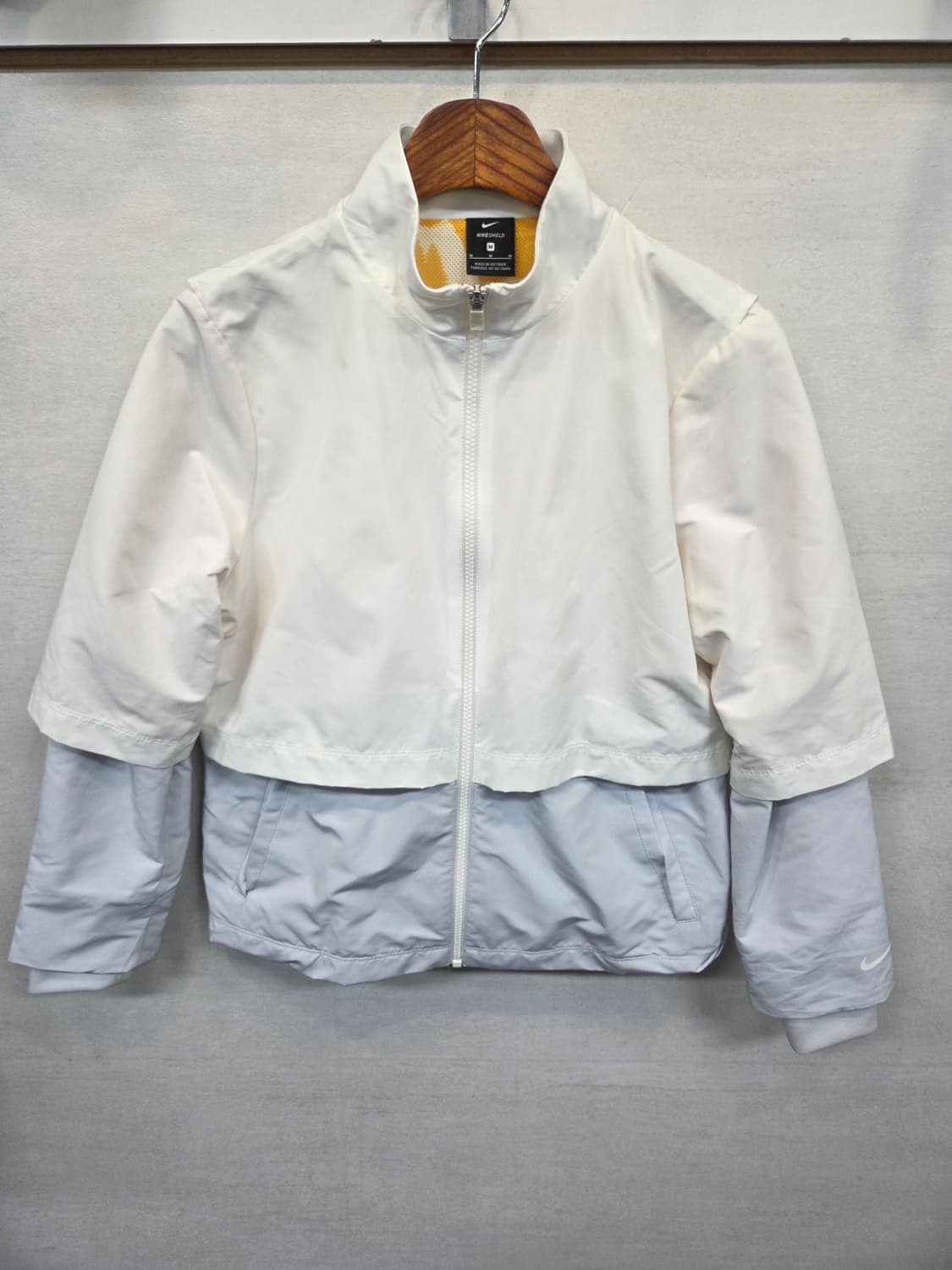 나이키 여성 골프 쉴드 레이어드 윈드브레이커 자켓 m 상품이미지1