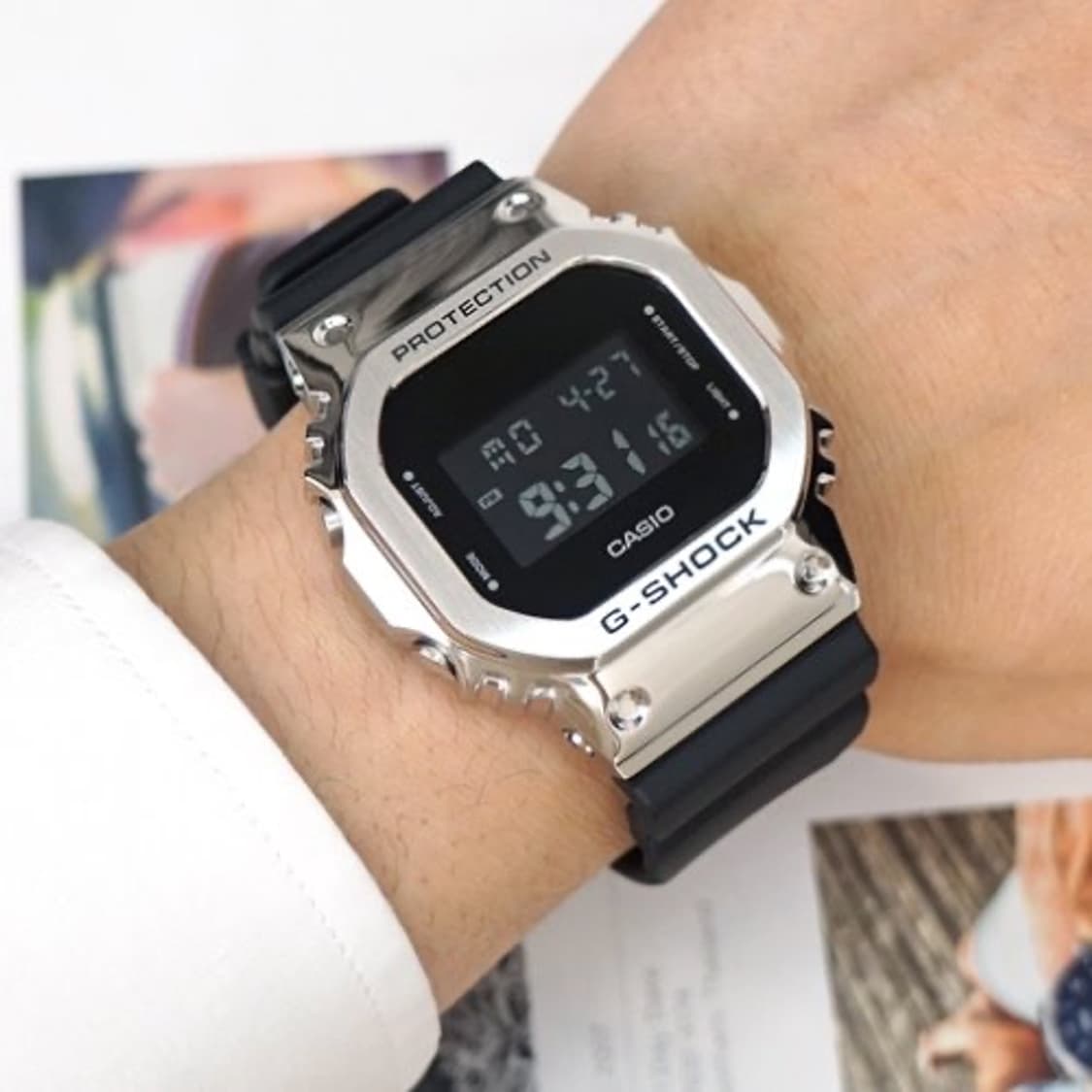 쥐샥GM-5600-1DR 메탈 커버드 시계  AS 아트스쿨 콜라보 상품이미지5