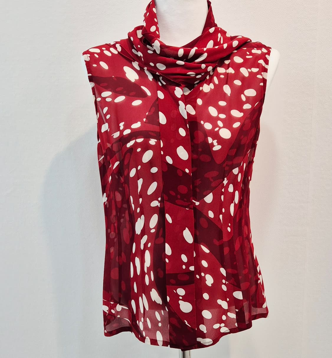 [중고명품셀렉트]에르메스 슬리브리스 실크 쉬폰 블라우스 36 상품이미지1