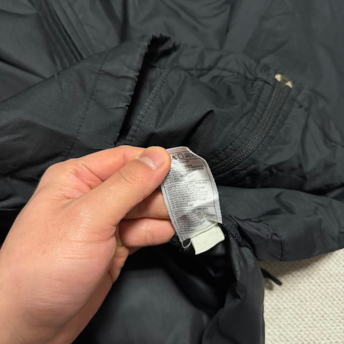 나이키 스몰로고 바람막이 상품이미지4