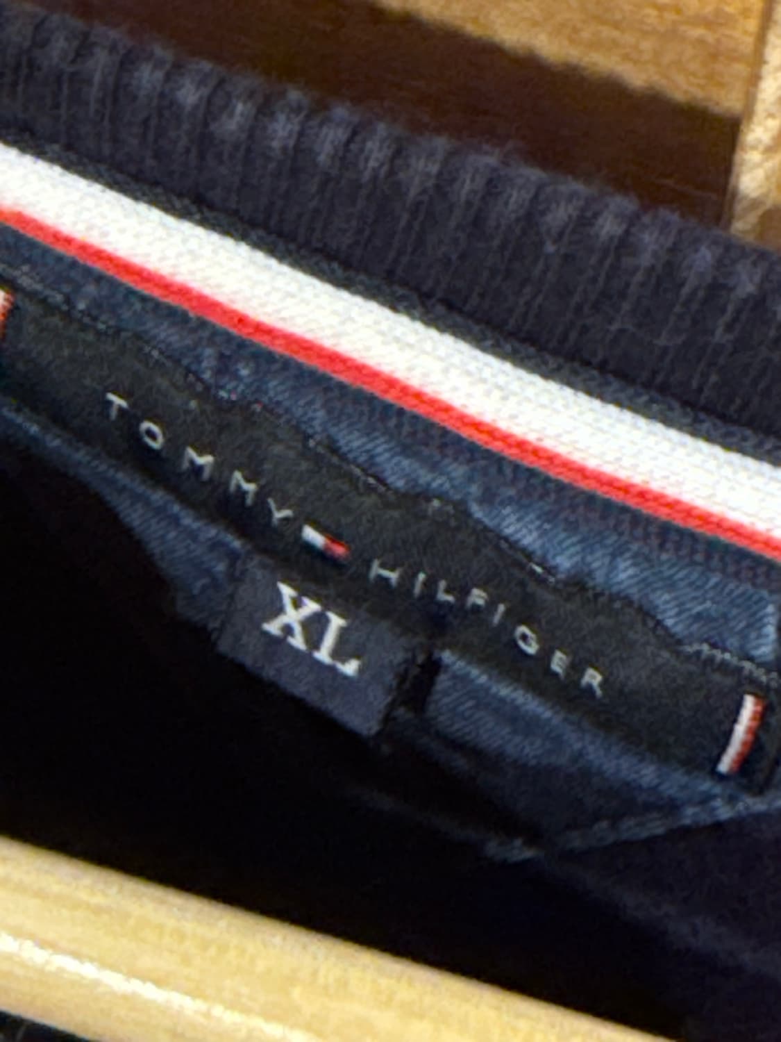 타미힐피거 네이비 맨투맨 상품이미지2