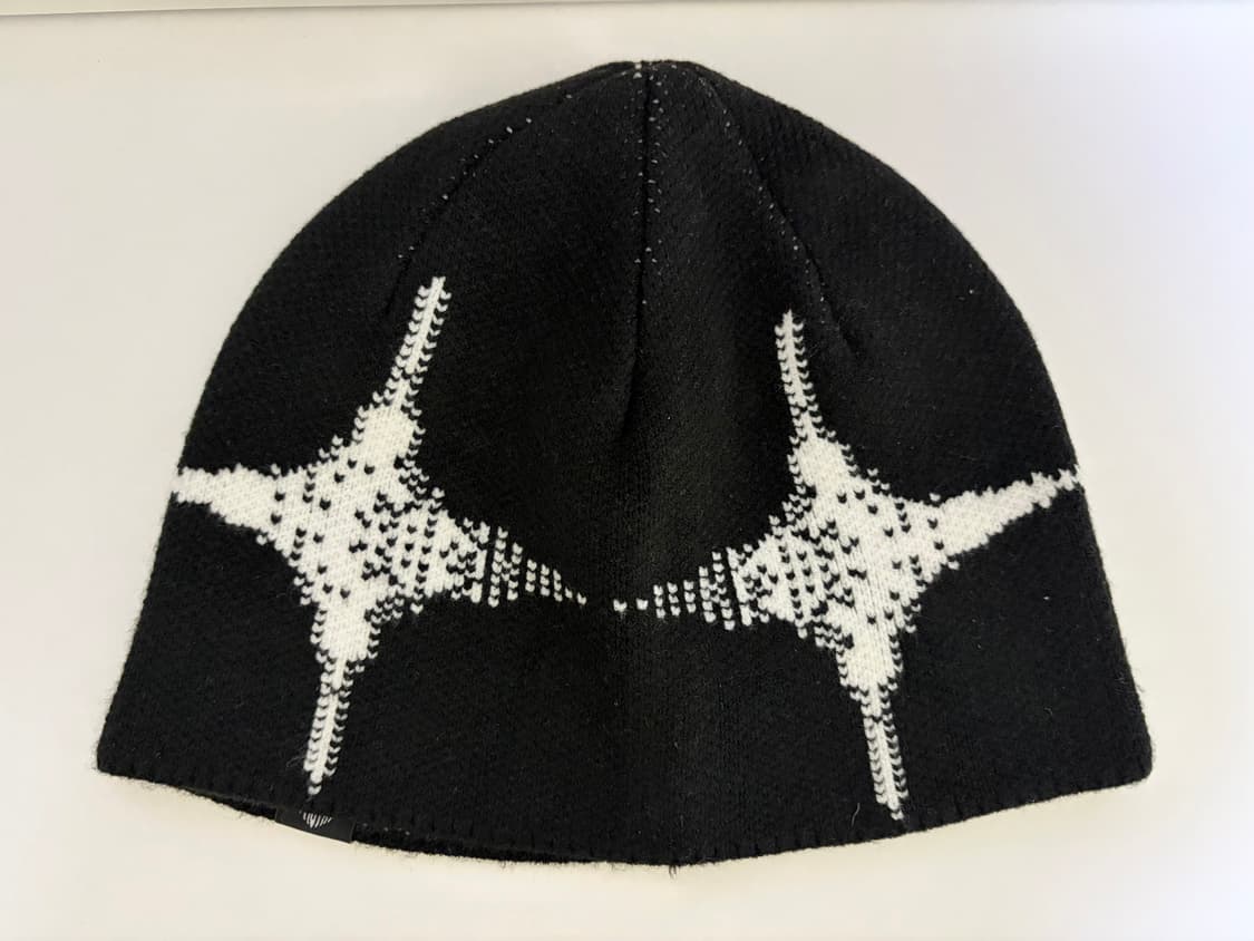 러브이즈트루 블링크 비니 블랙 상품이미지1