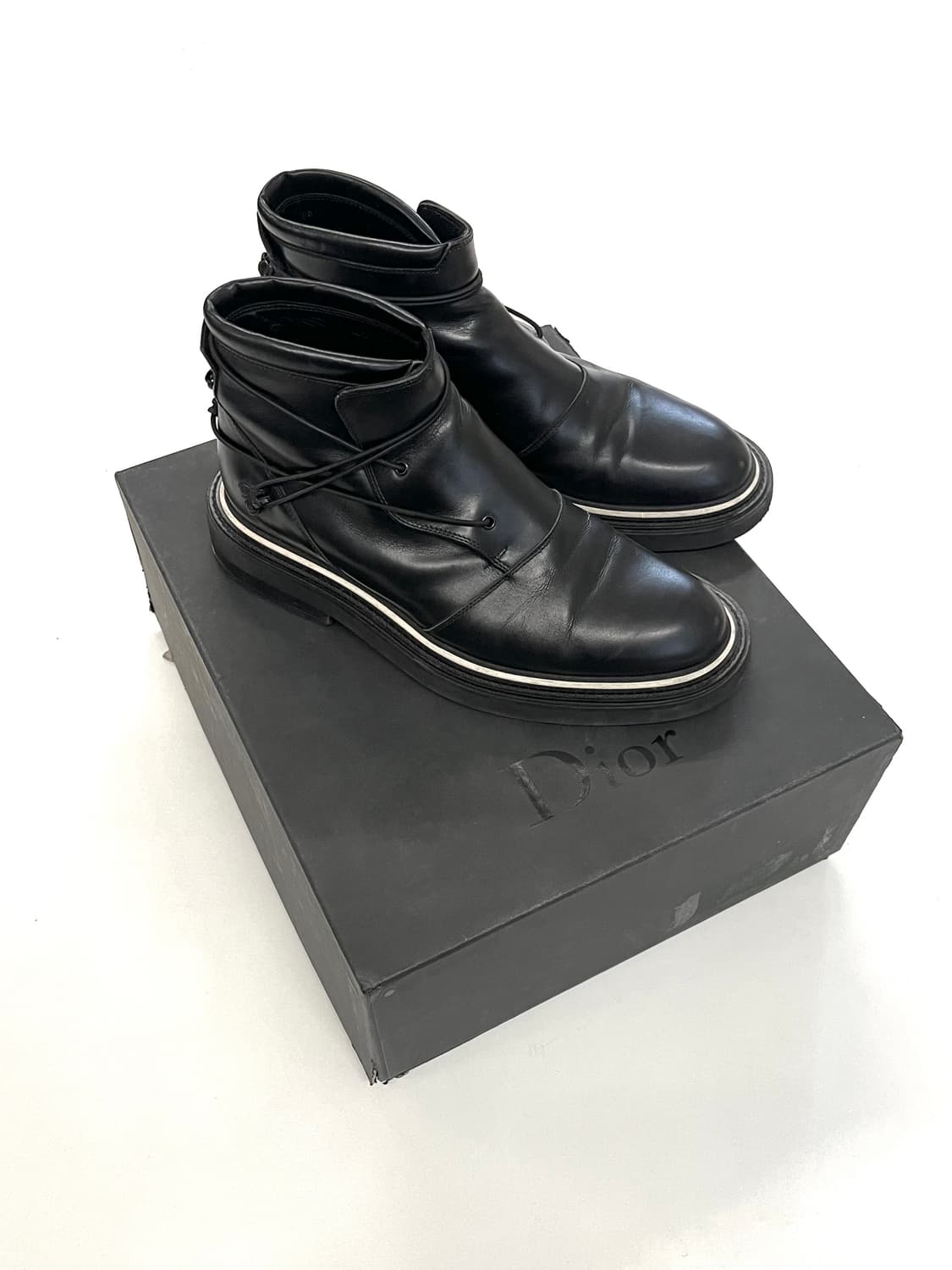 디올 옴므 09FW 크리스 반 아쉐 와이어 레더 부츠 상품이미지2