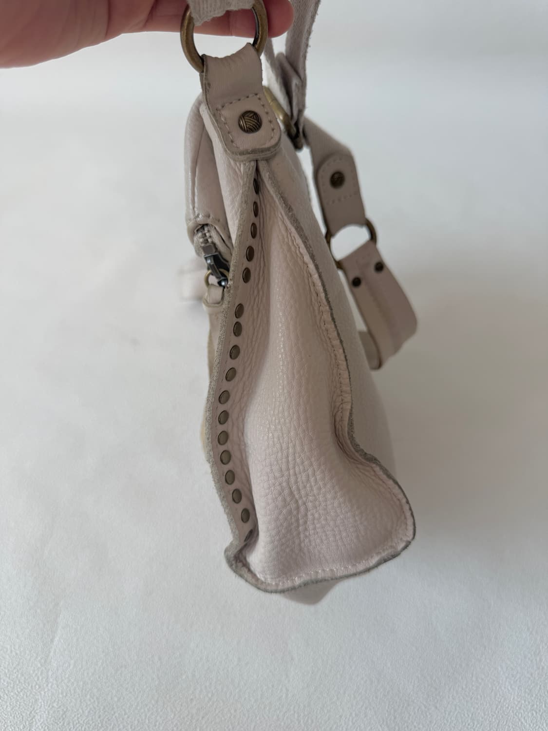 Pre owned 레더 스터드백 상품이미지5