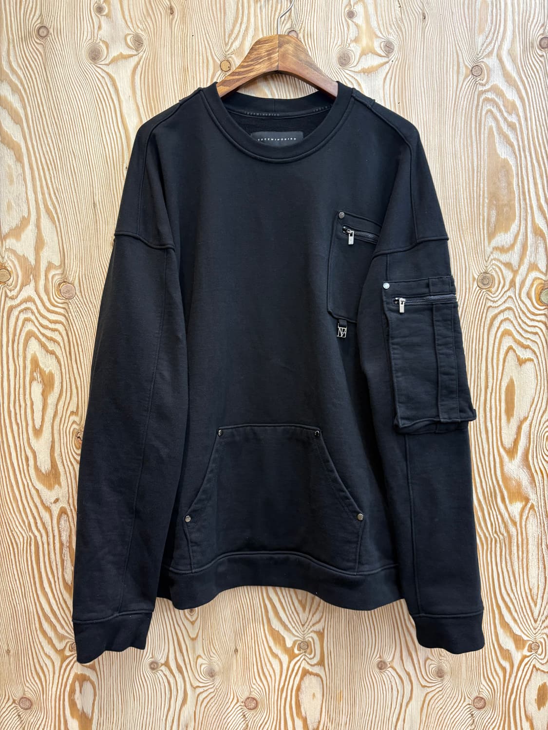 트리밍버드 멀티 포켓 맨투맨 상품이미지1