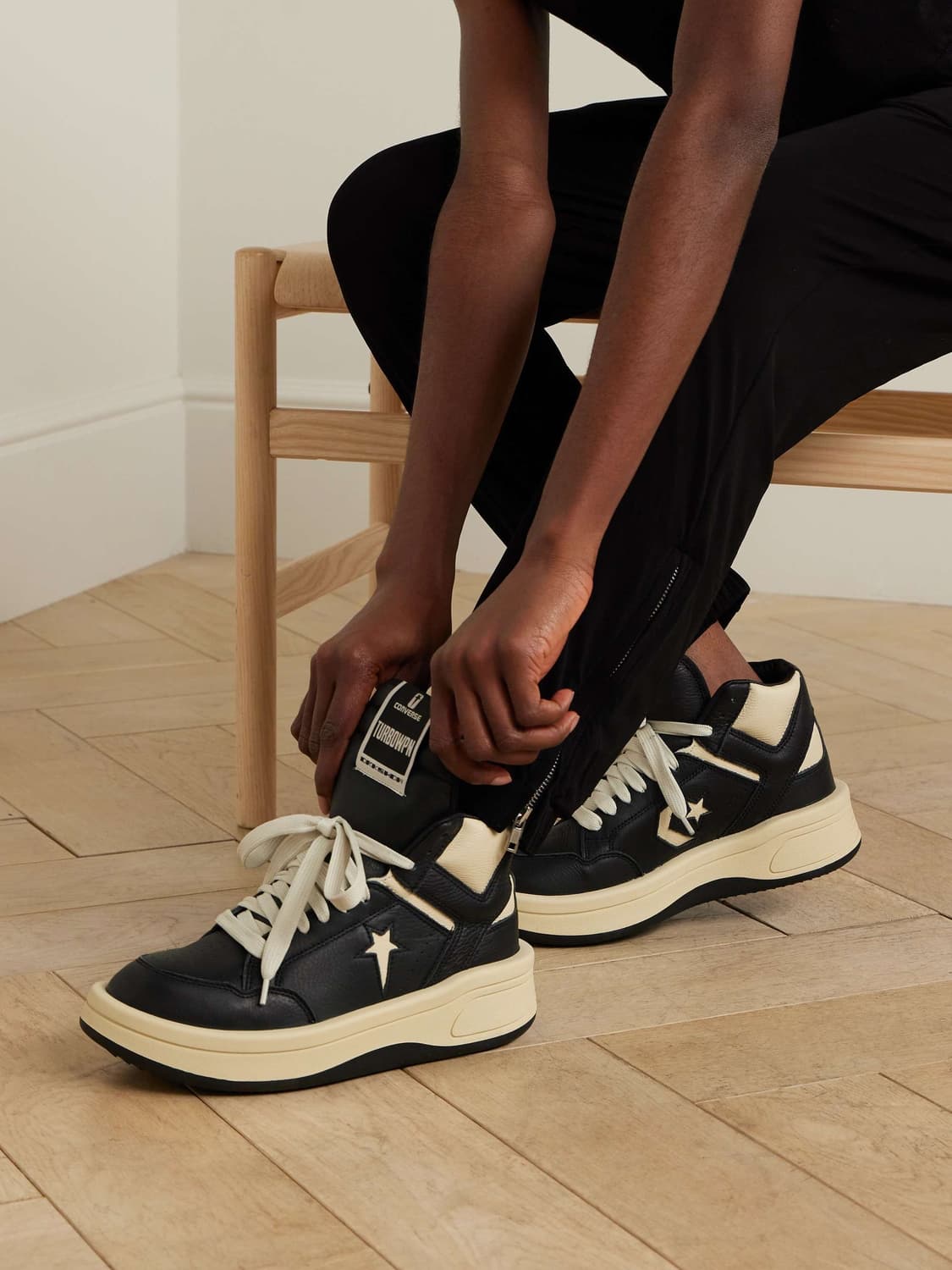 Rick Owens X Converse Turbowpn Black 상품이미지2