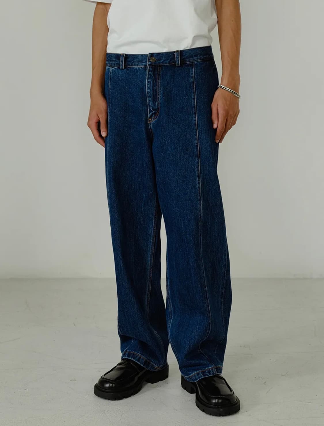 Filo denim pants navy m사이즈 팝니다!!! 상품이미지1