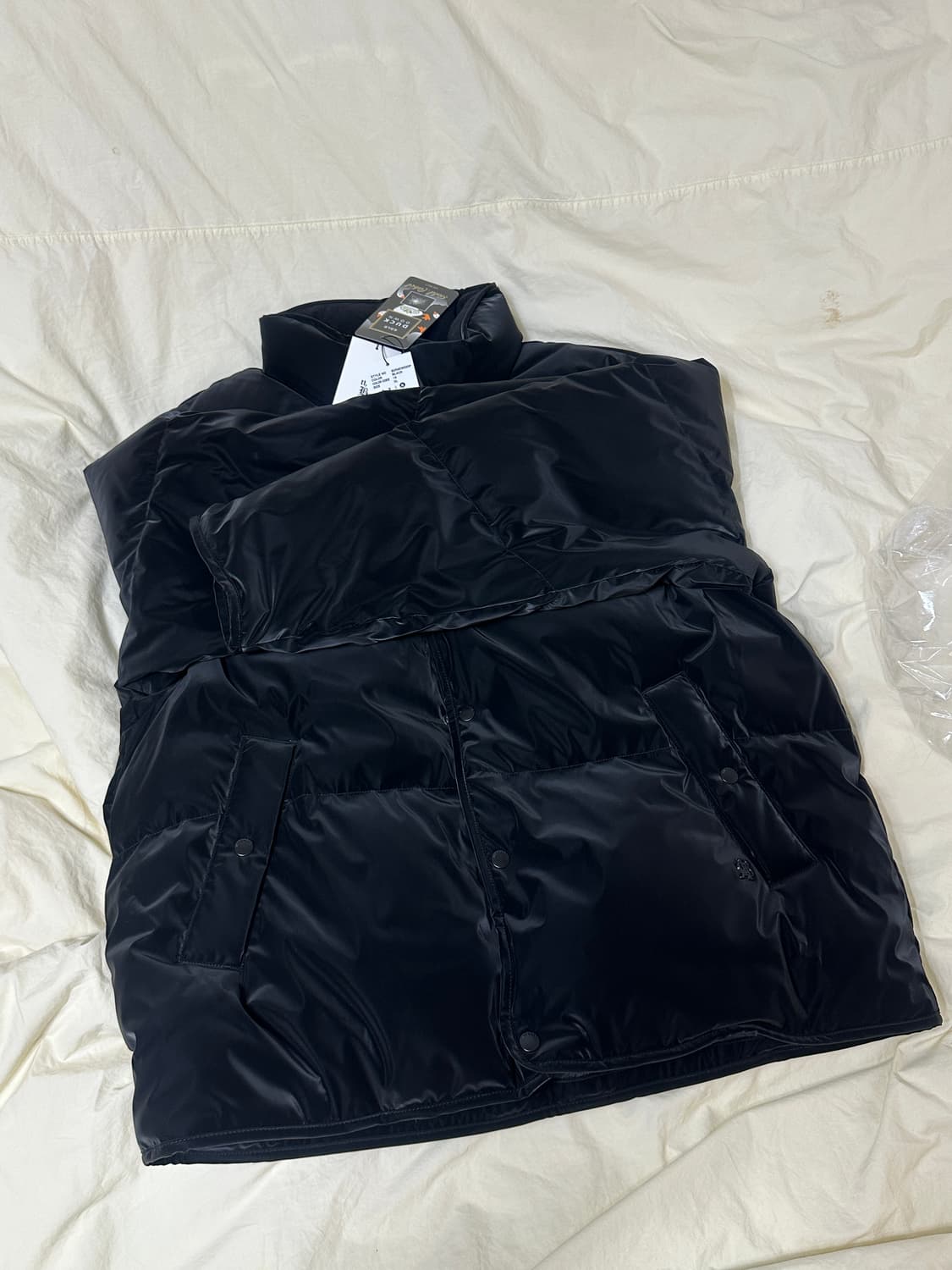 버커루 실크 패딩 블랙 XL 새상품 상품이미지1