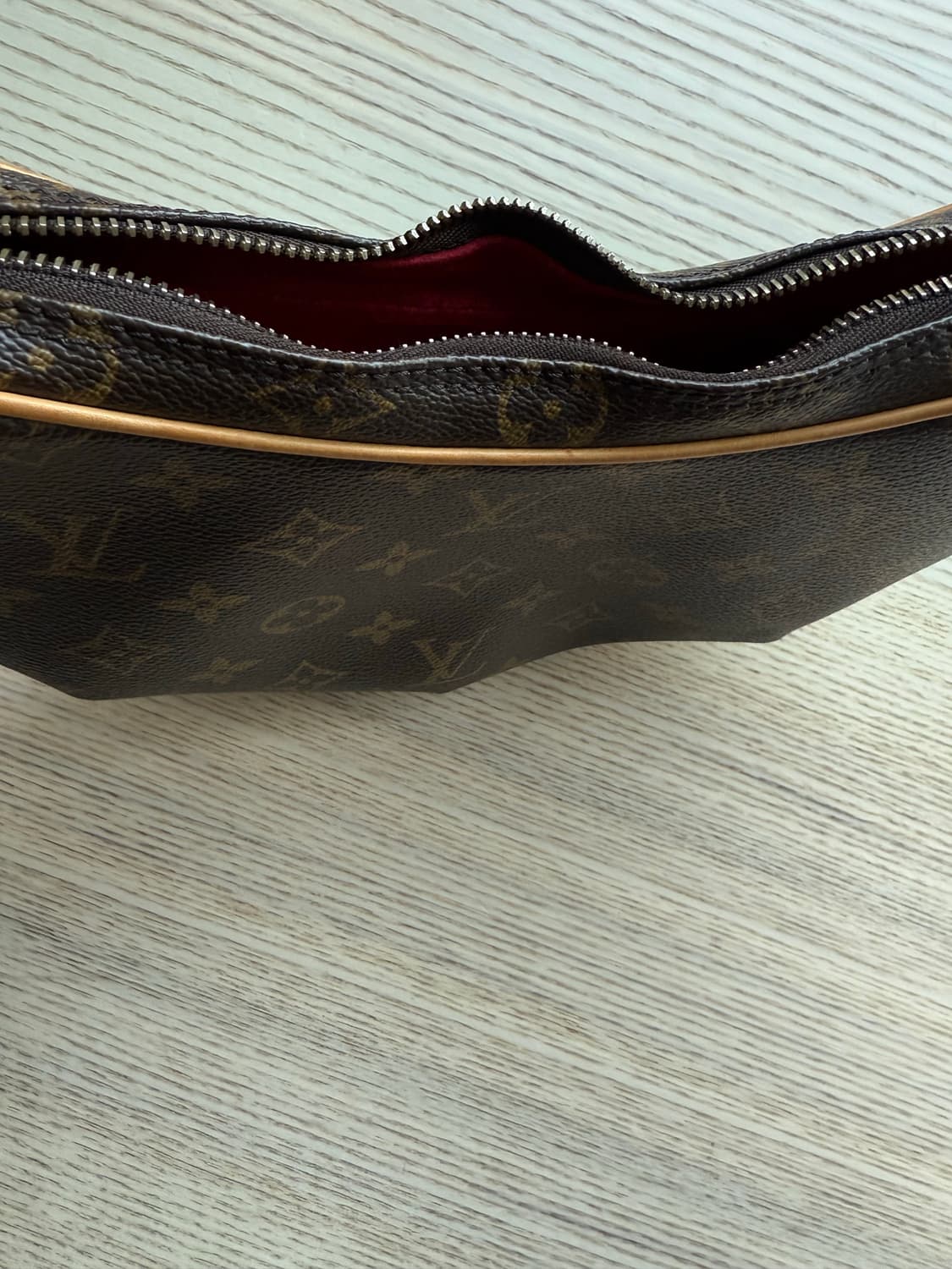 루이비통 크루아상 숄더백 상품이미지6