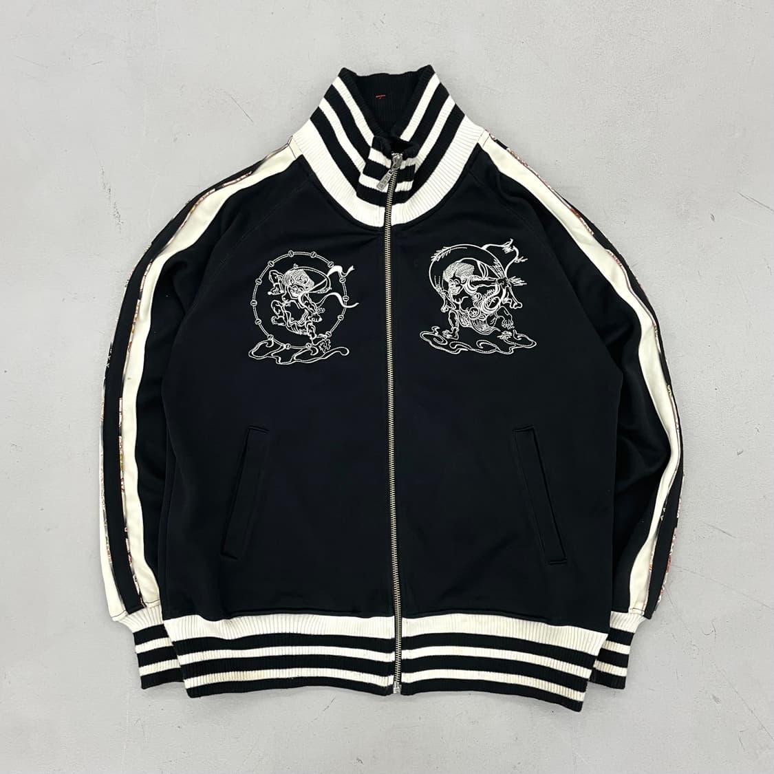 카라쿠리 타마시 하이넥 오니 풍신 자수 오리엔탈 스카쟌 져지 상품이미지1